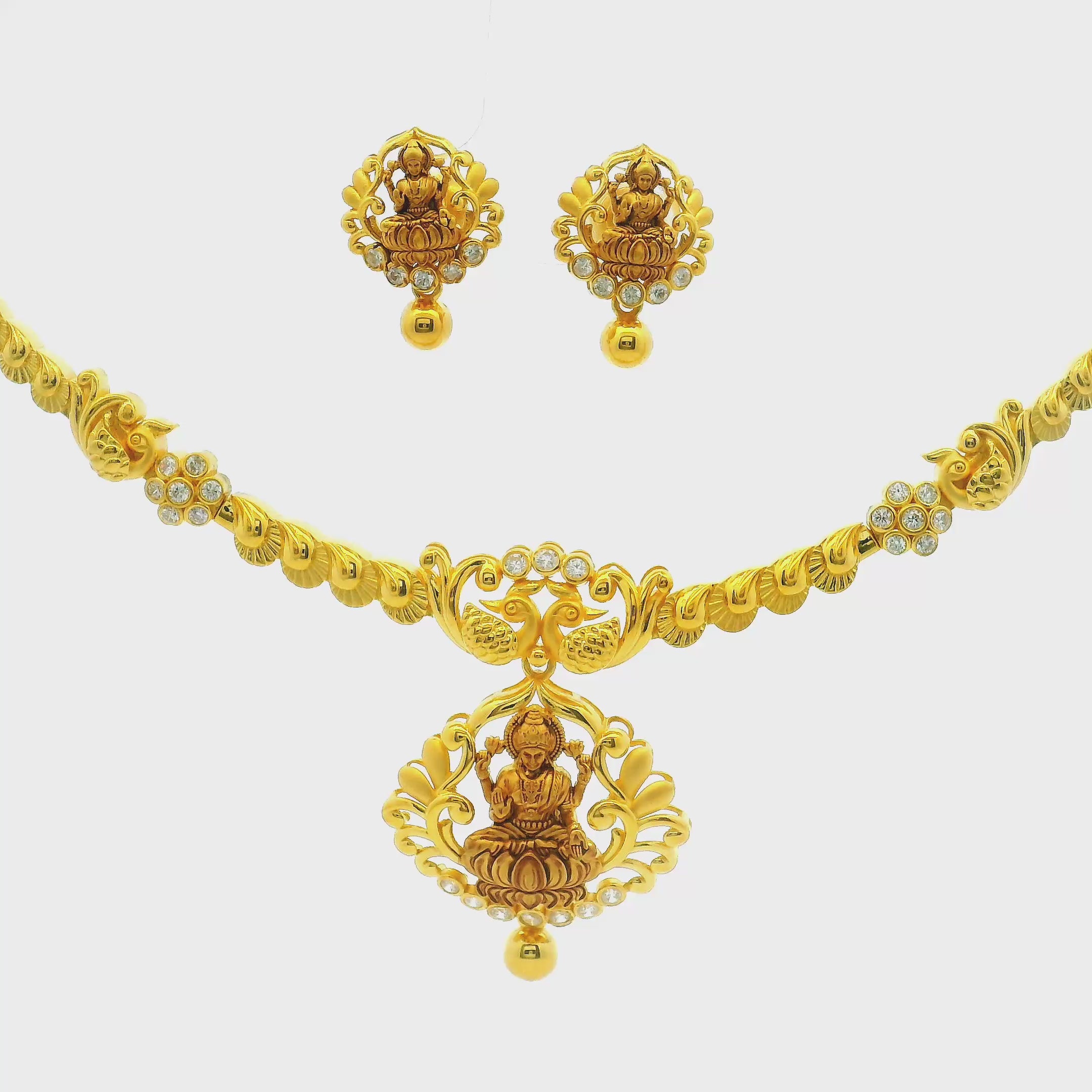 Marvelous Glow Gold Necklace