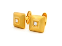 Modest Gleam Gold Cufflinks