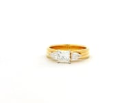 Iconic Glimmer Lab Grown Diamond Ring