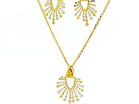 Gold Pendant Set