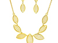 Gold Necklace Set