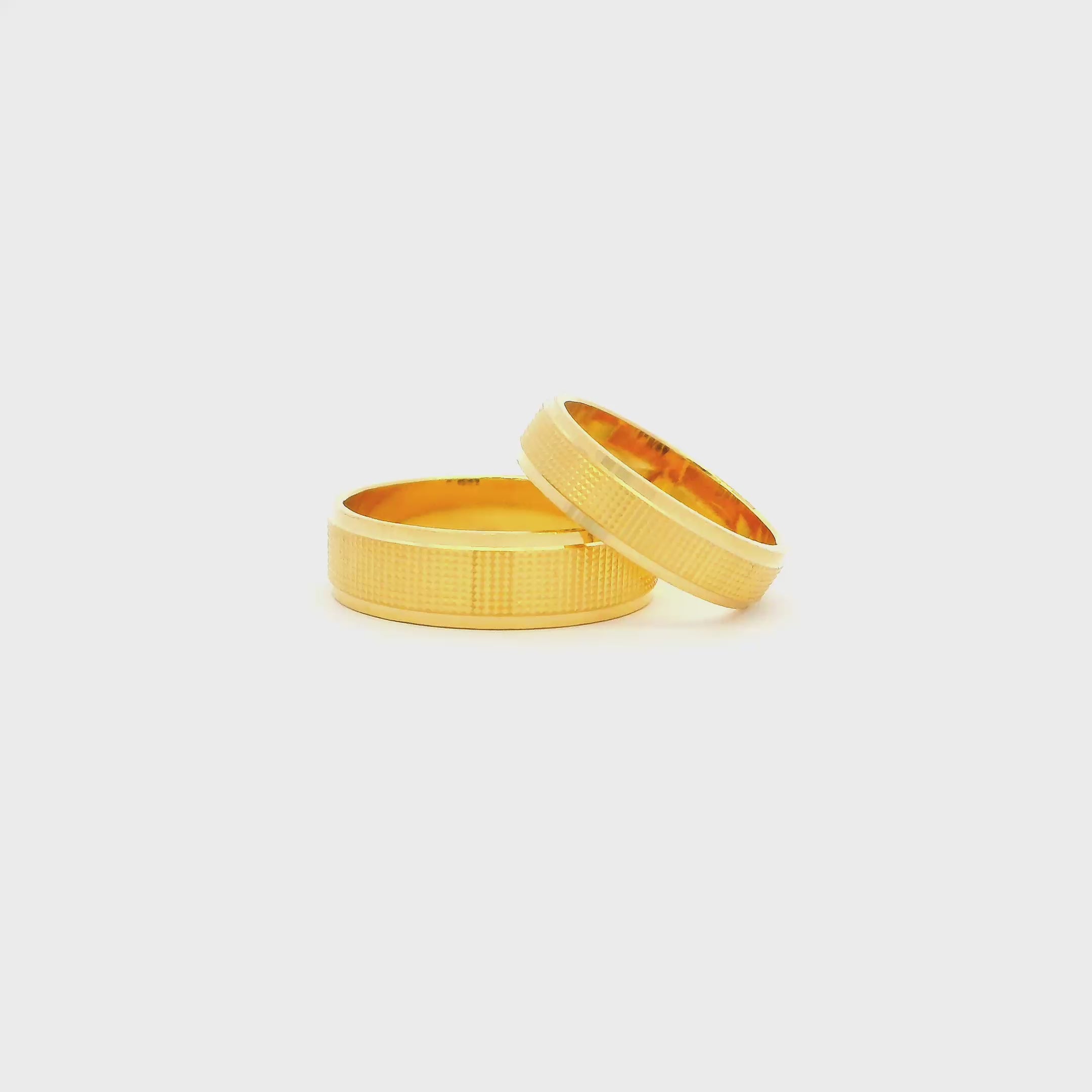 Glimmer in Love Gold Couple Rings
