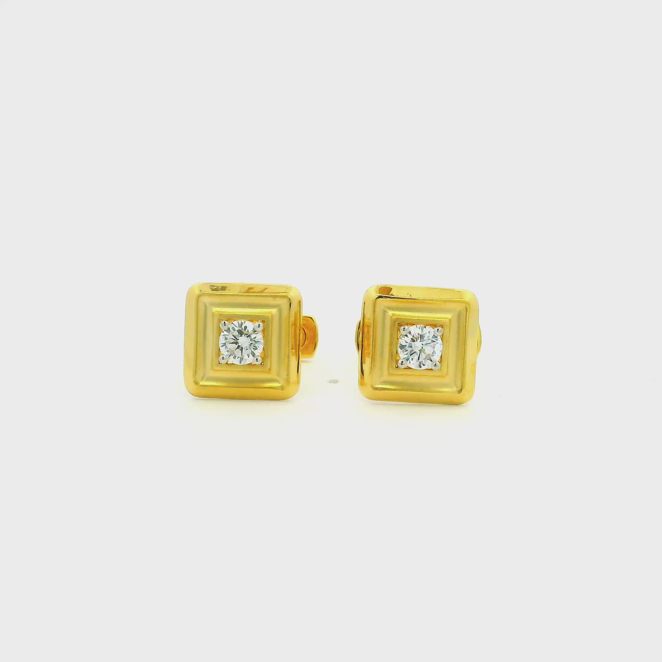 Shimmering Vigour Gold Cufflinks