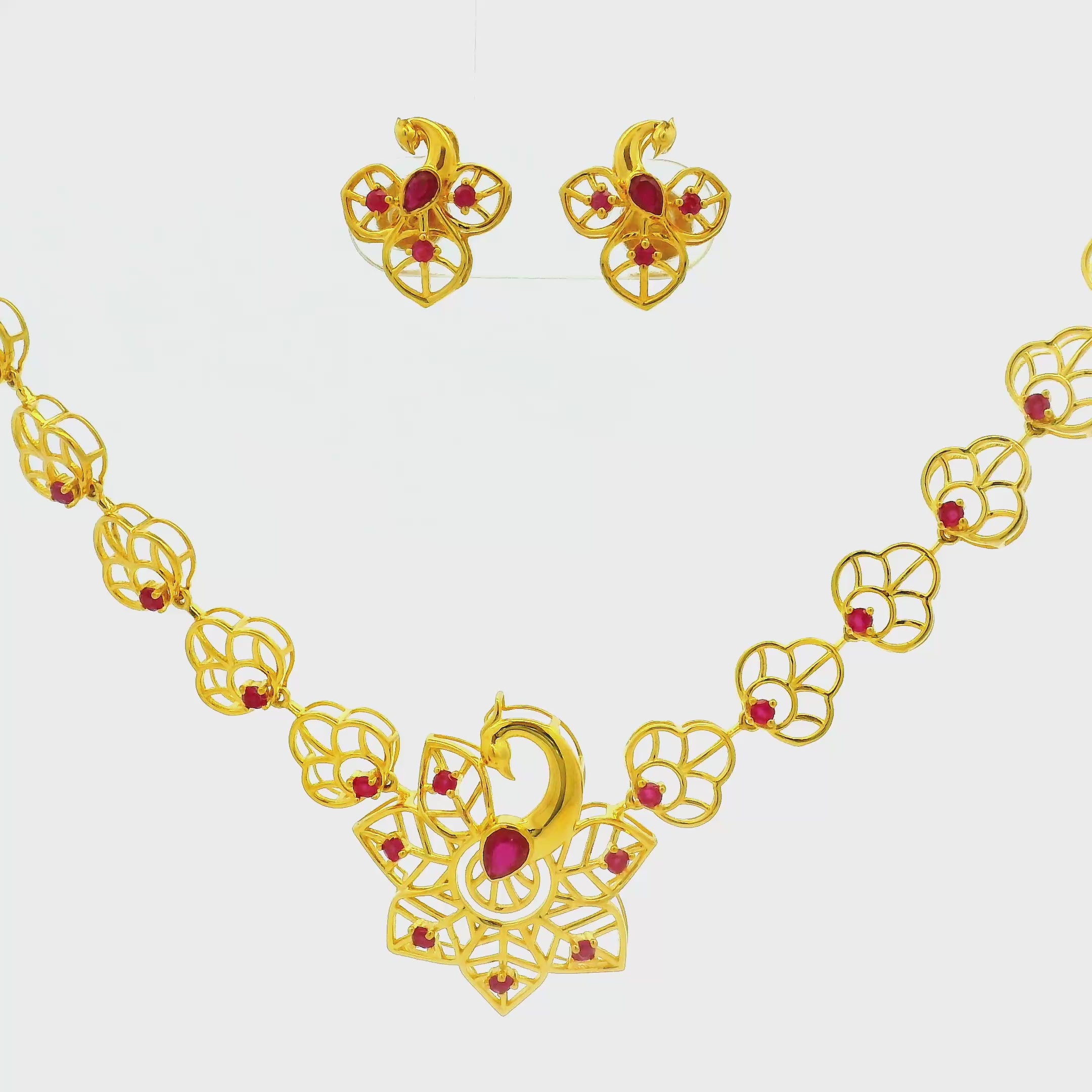 Gold Necklace Set