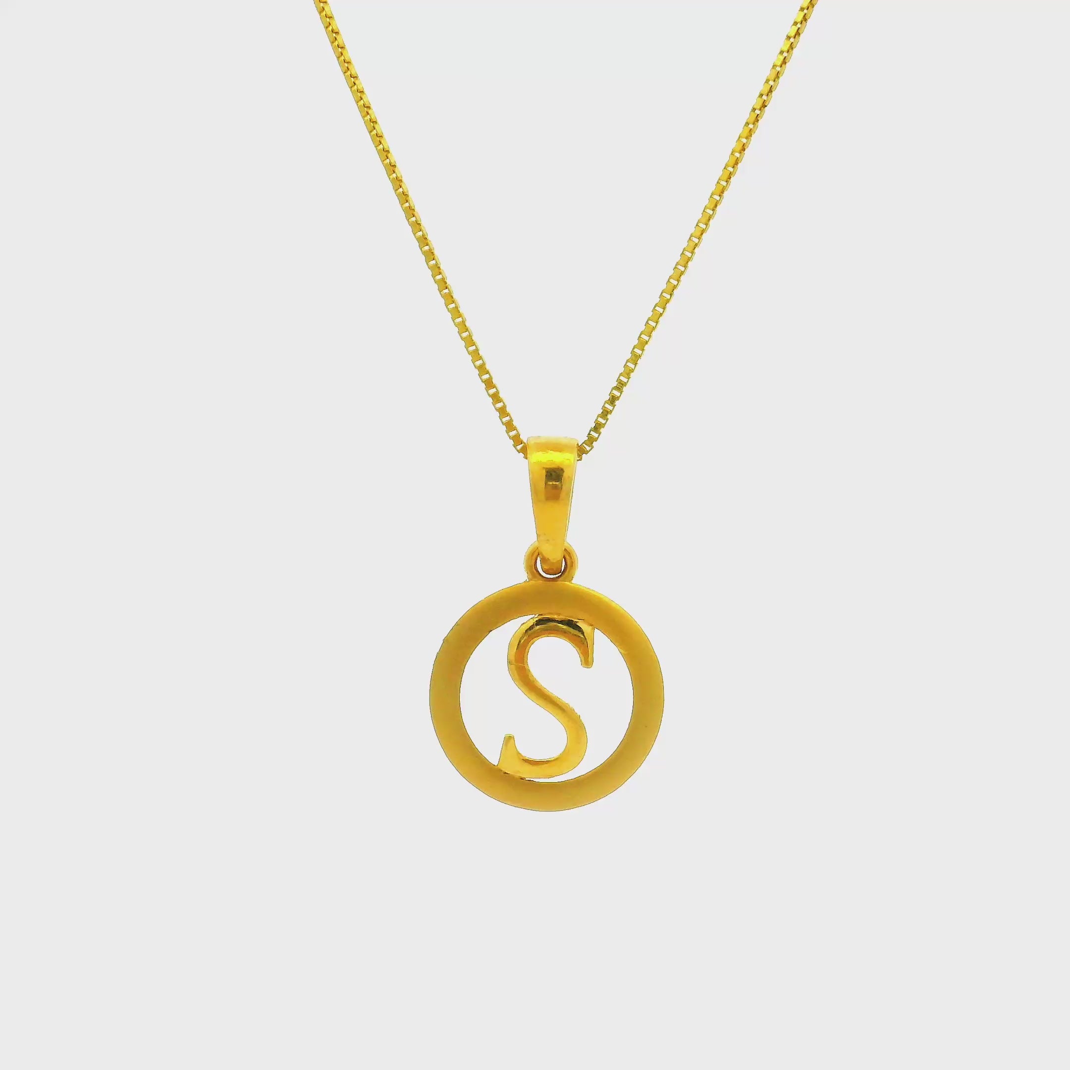 Shimmering S Gold Locket for Kids 22K