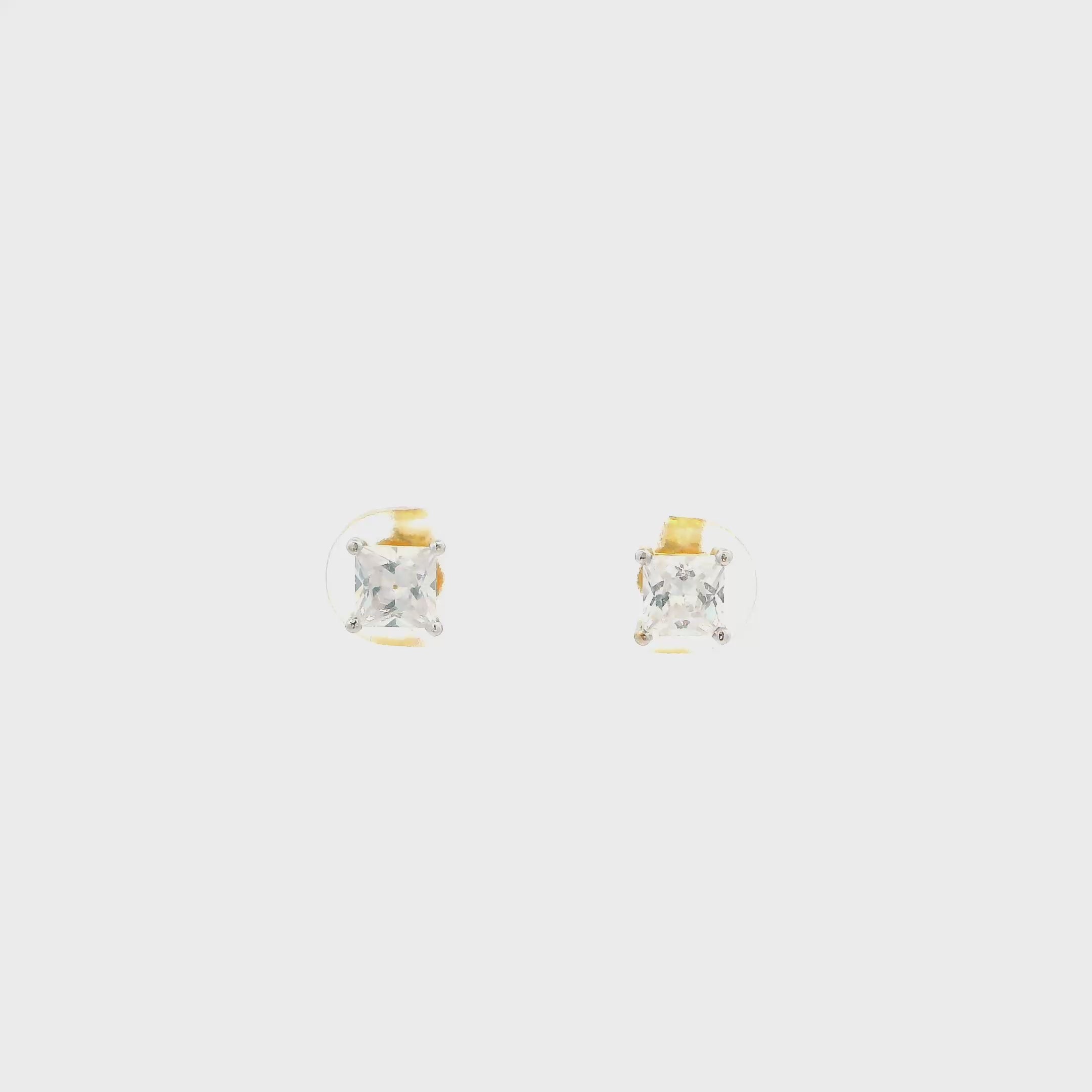 Petite Opulence 18K Women Gold Earrings