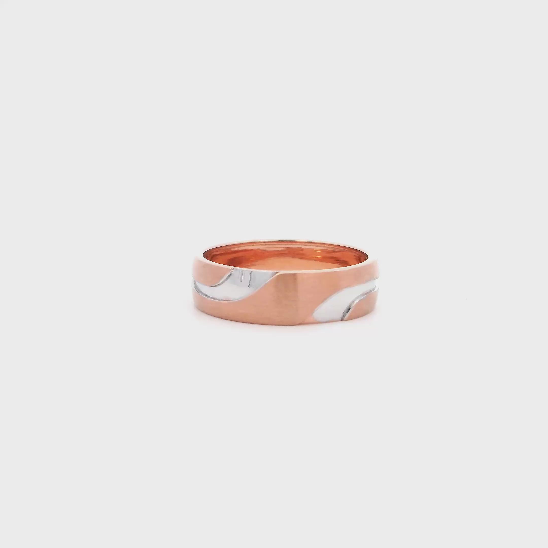 Brawny Radiance Men Gold Ring
