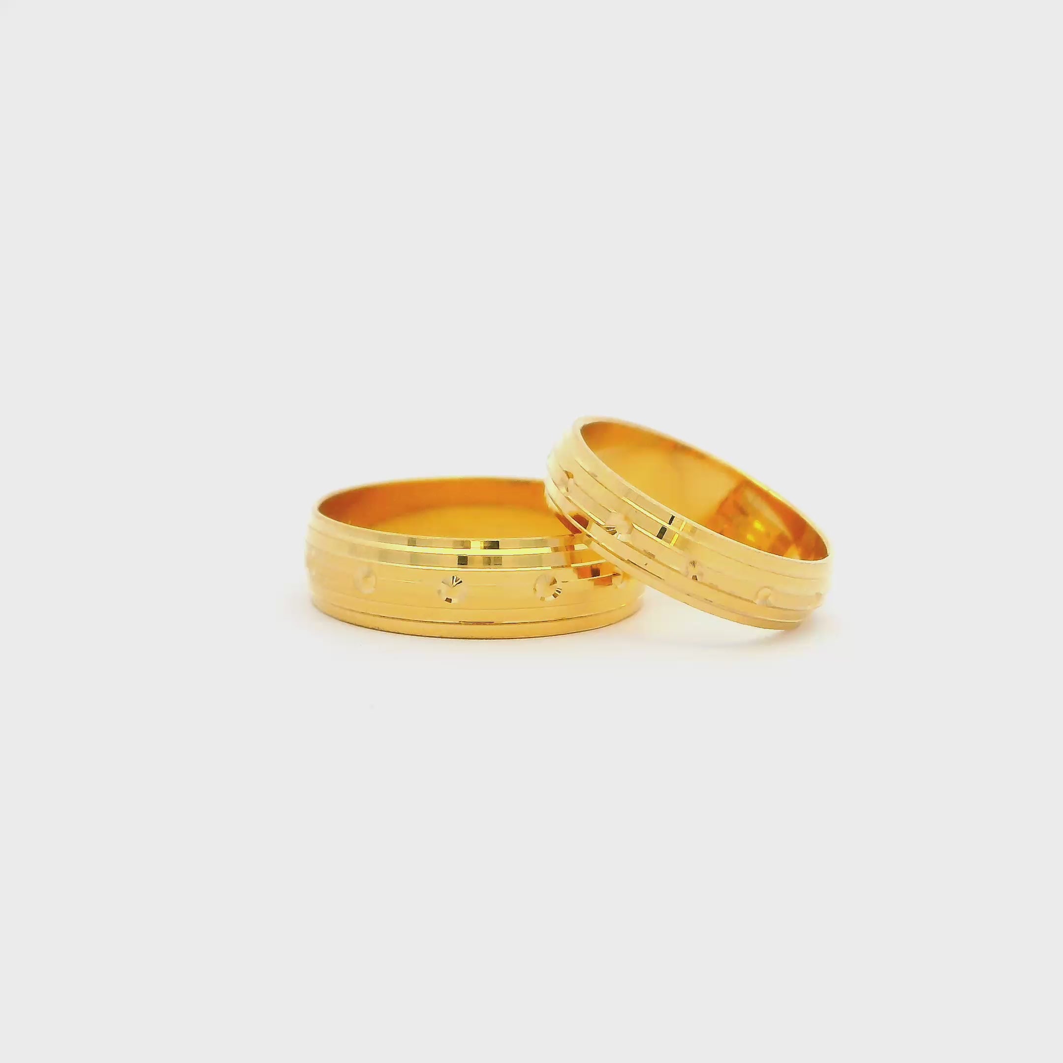 Everlasting Shine Gold Couple Rings