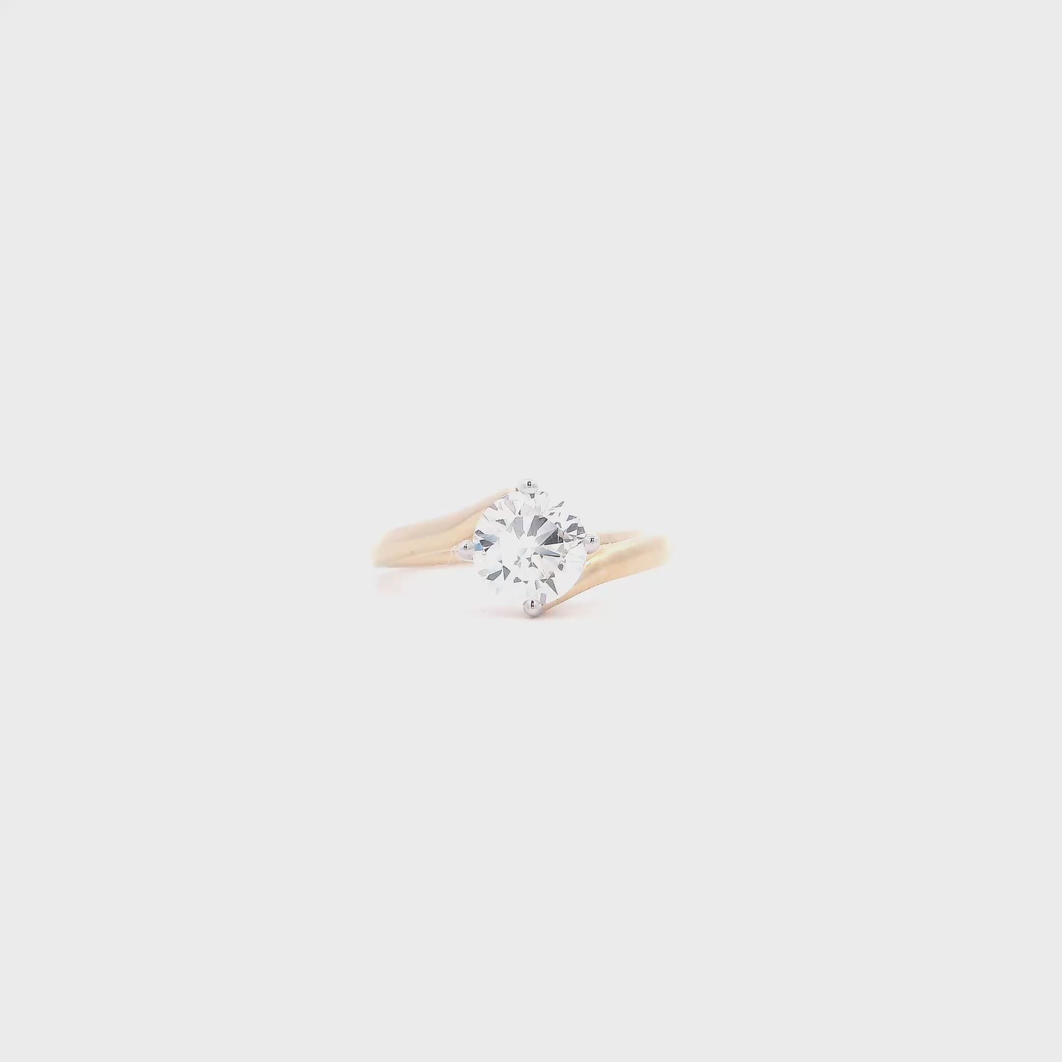 Lustrous Bliss 14K Lab Grown Diamond Ring