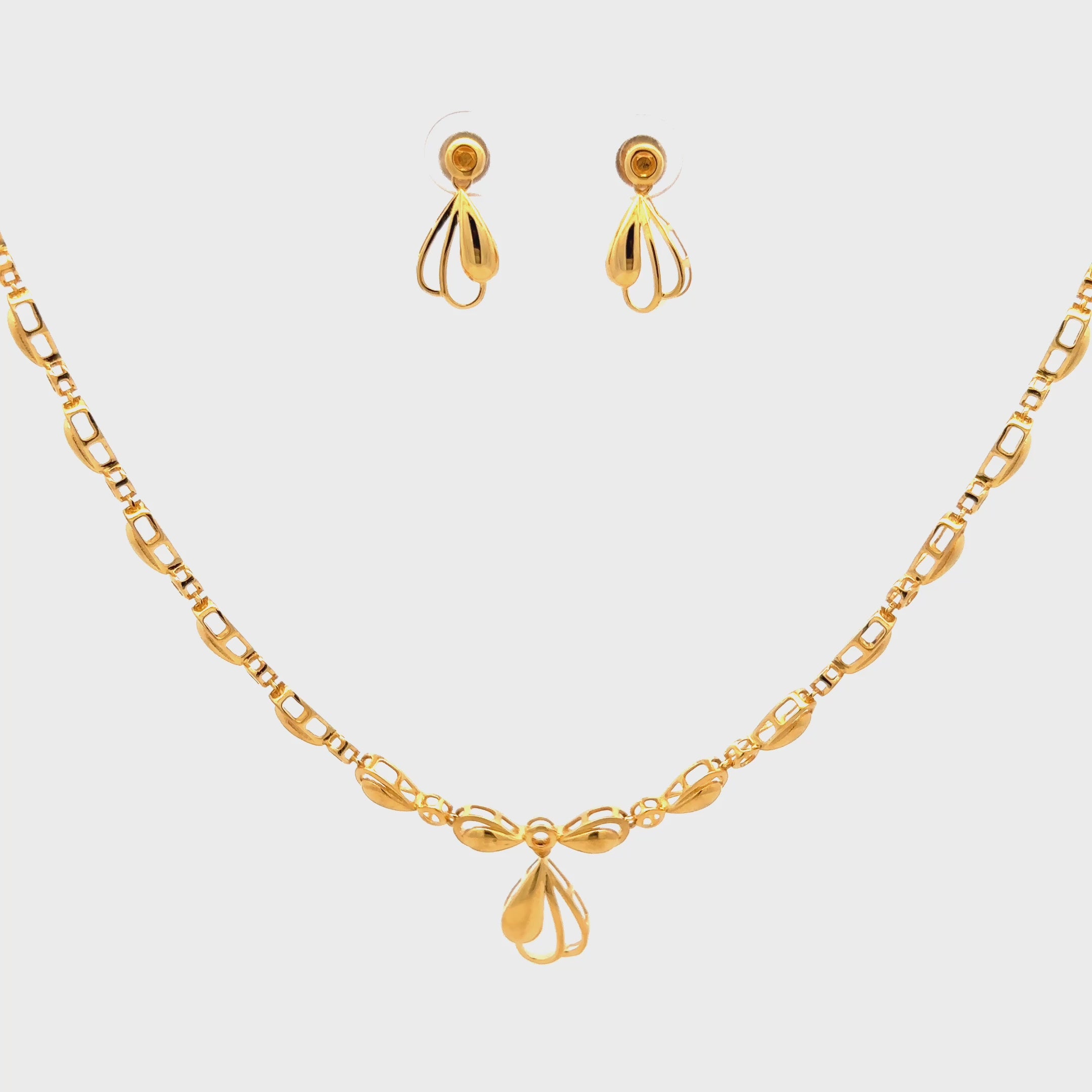 Delicate Charm Gold Necklace