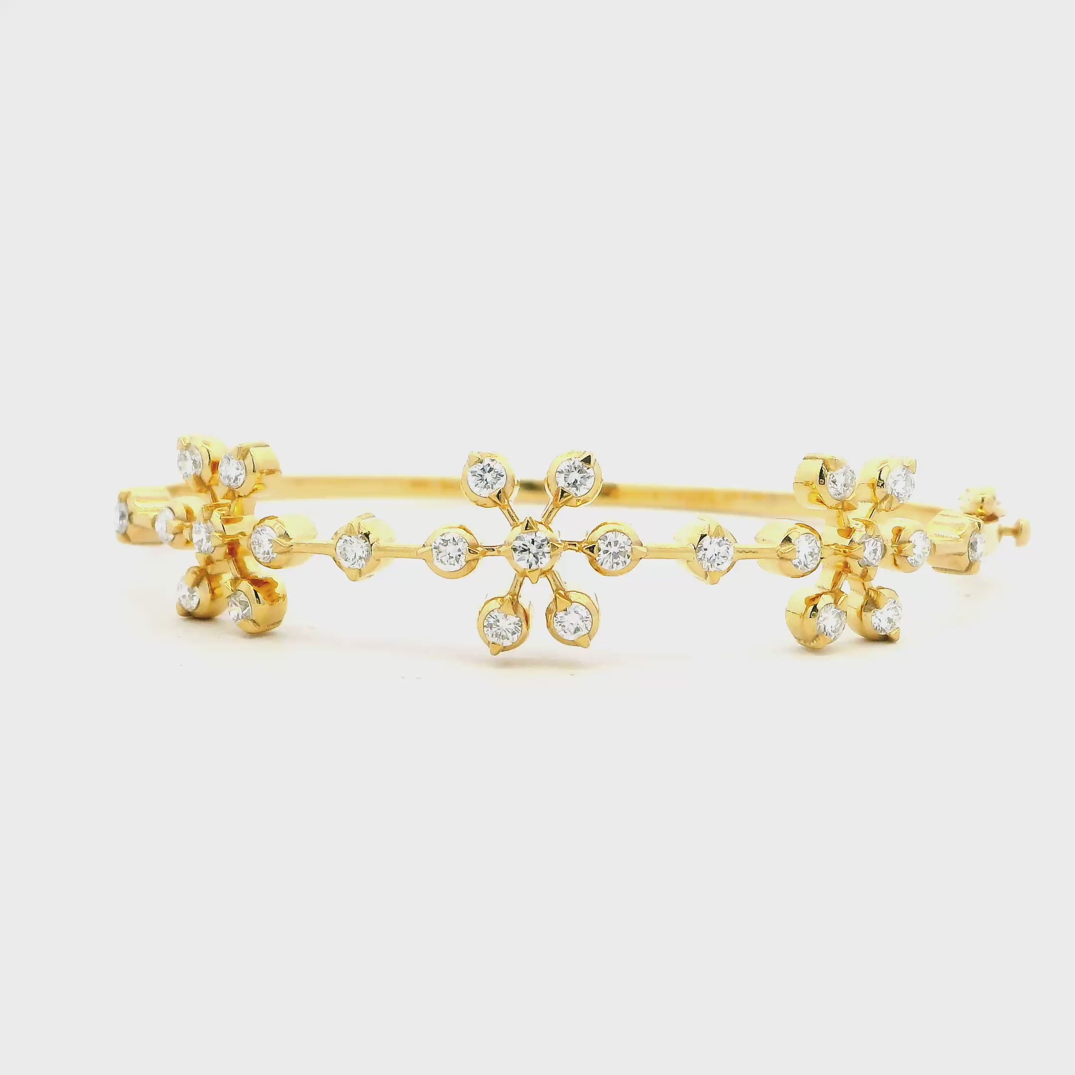 9K Lab Grown Diamond Bracelet