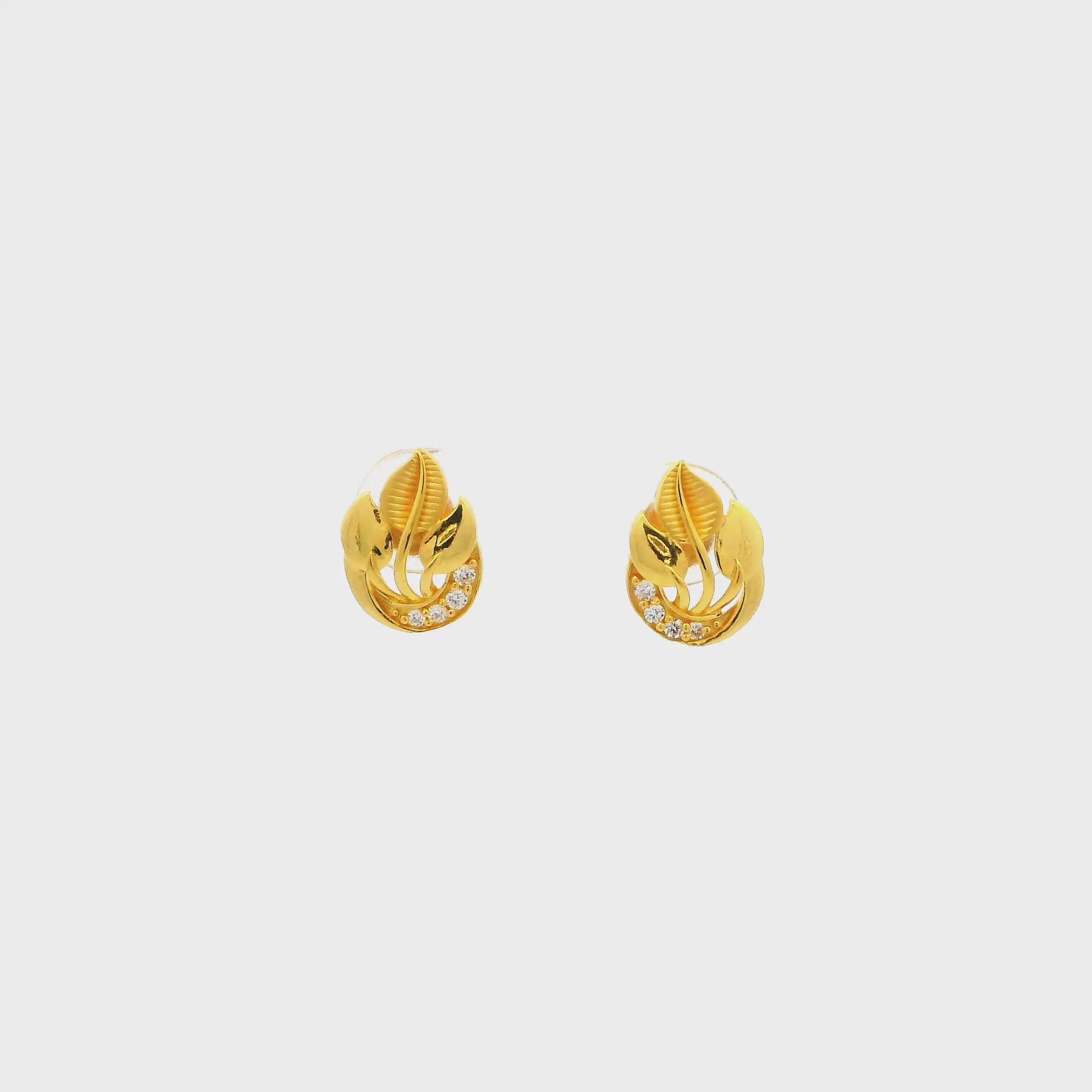 Petal Dazzle Gold Studs