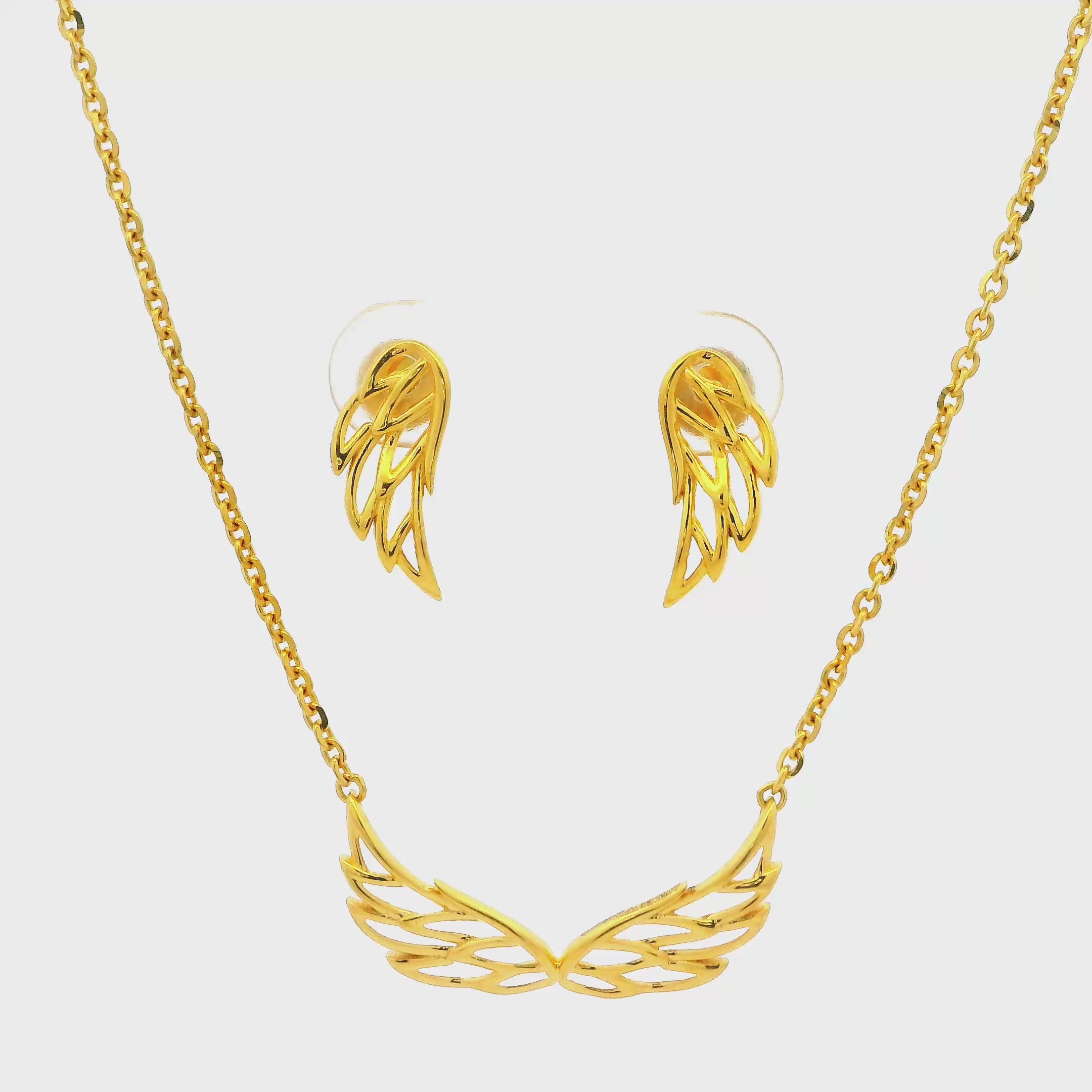 Gold Pendant Set