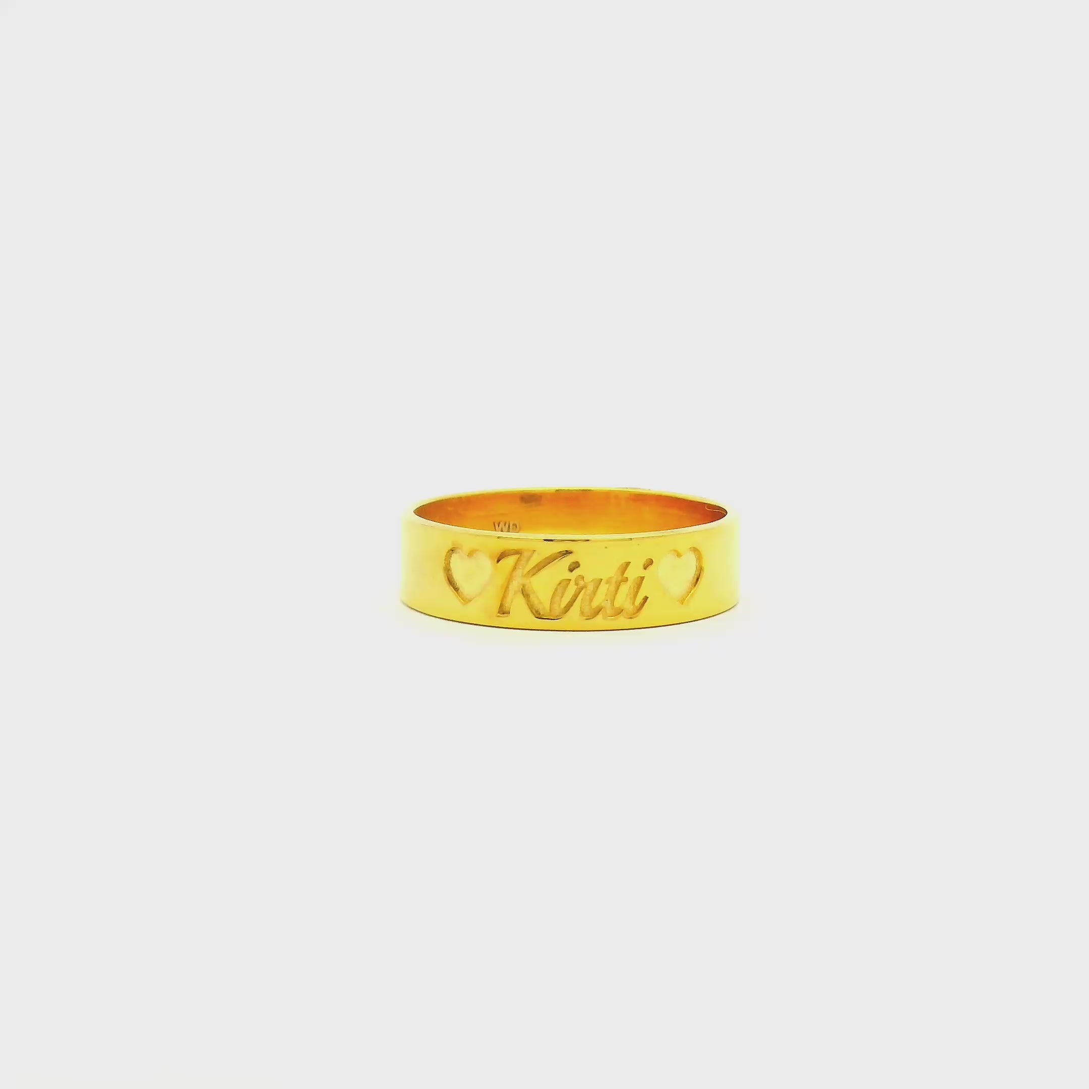 Bold Ritzy Gold Ring