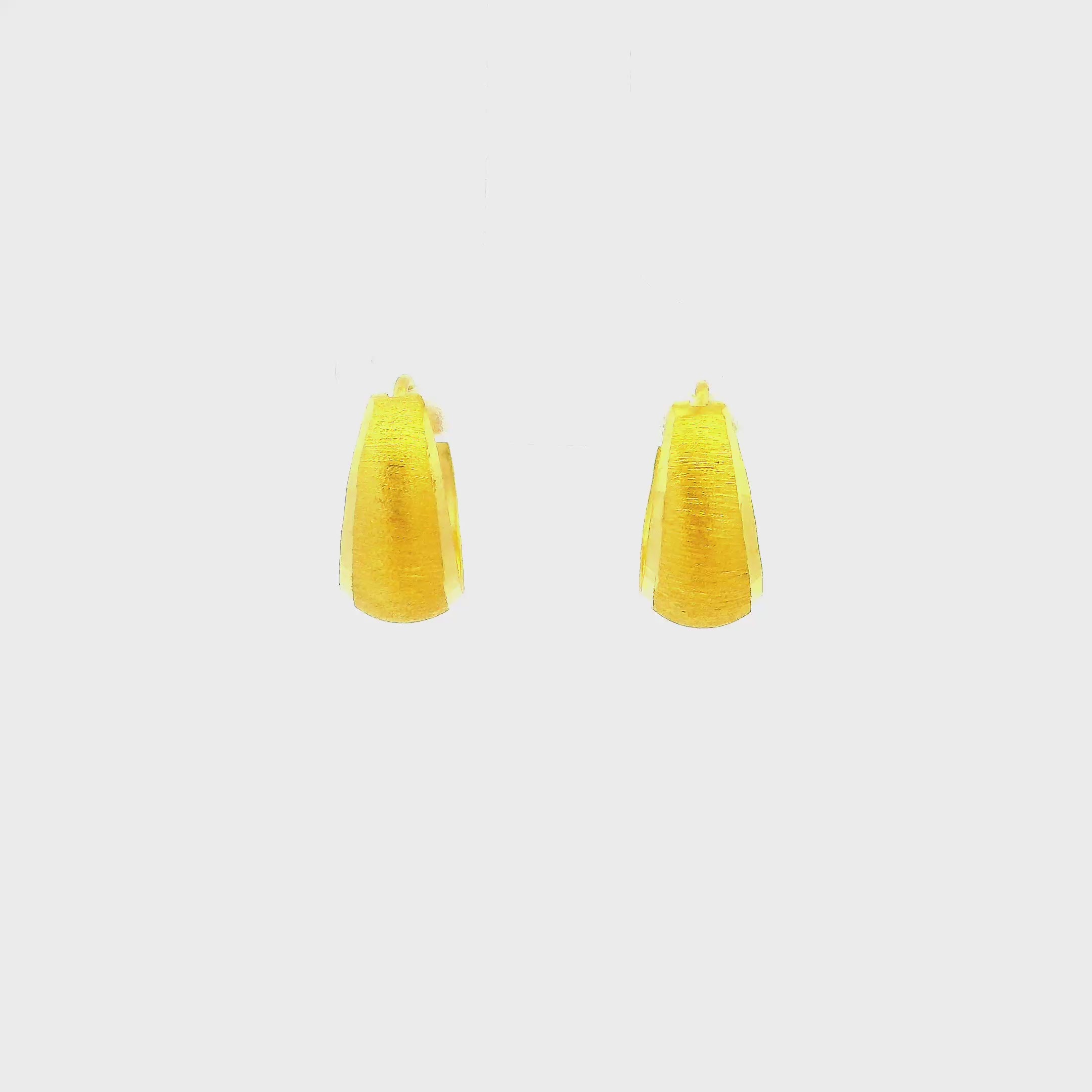 Vintage Glow Gold Hoops