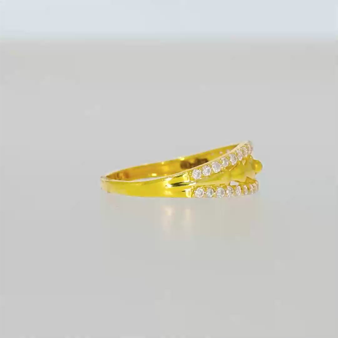 Modern Luxe Gold Ring