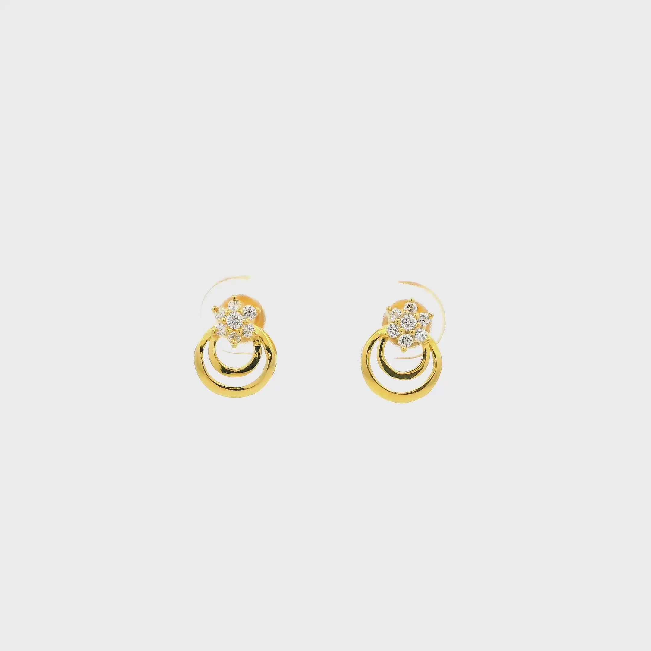 Oval Dazzle Gold Studs
