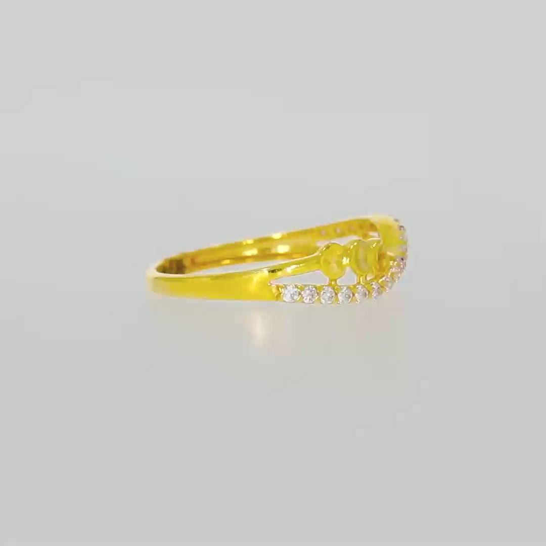 Golden Grace Rings For Daily Wear