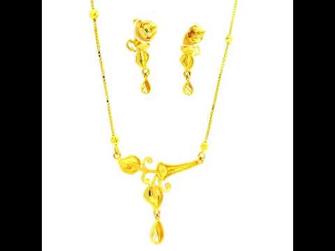 Auroa Charm Gold Necklace Set