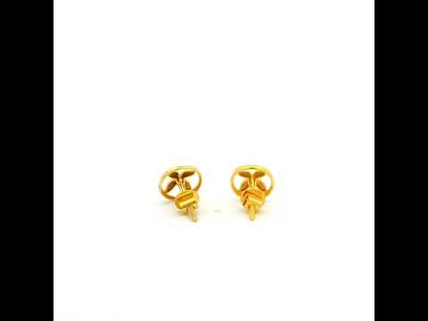 Dainty Clover Gold Studs