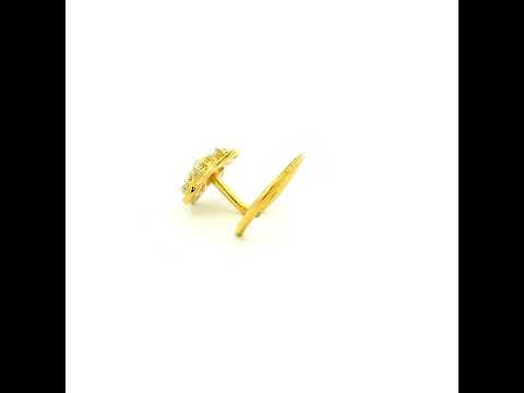 Glimmering Bloom Gold Nose Pin