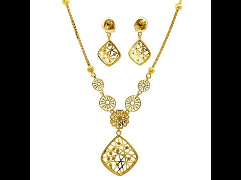 Geometric Glam Gold Necklace Set