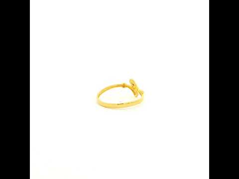 Subtle Swirl Gold Ring