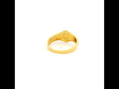 Bold n Lustrous Men Gold Ring