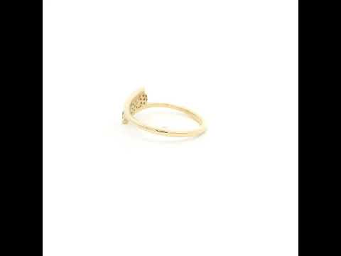 Modern and Luminating 9K Diamond Ring