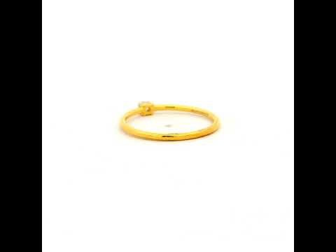 Plain Gold Ring With Single Sparkle
