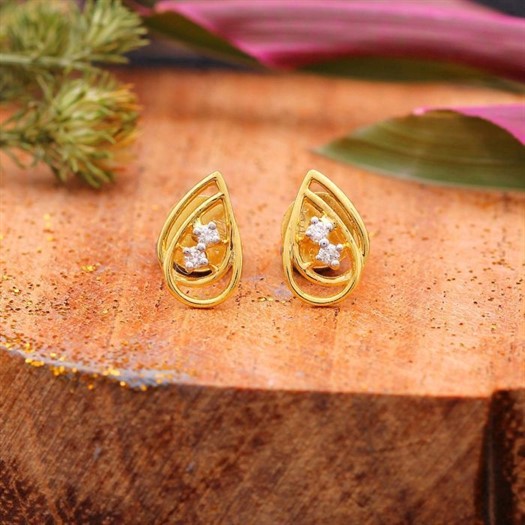 Diamond Earring with Free Gold Coin