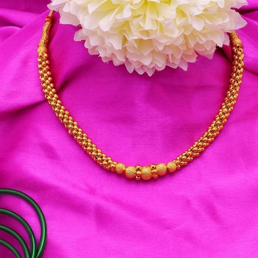 Gold Thushi Necklace with Free Gold Coin