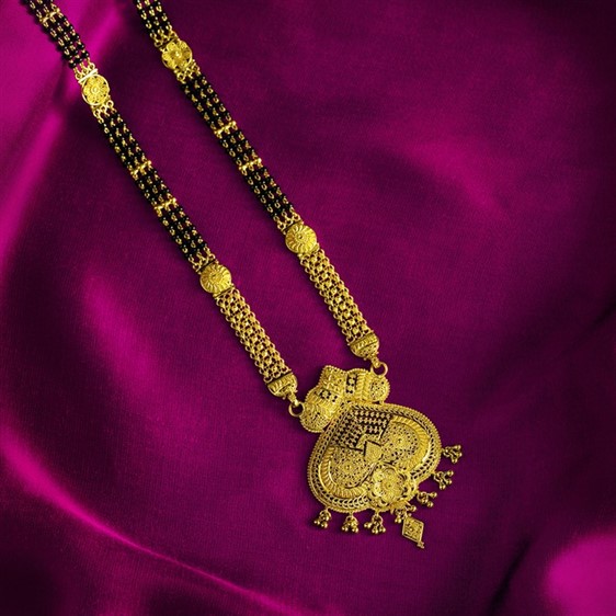 Gold Mangalsutra with Free Gold Coin