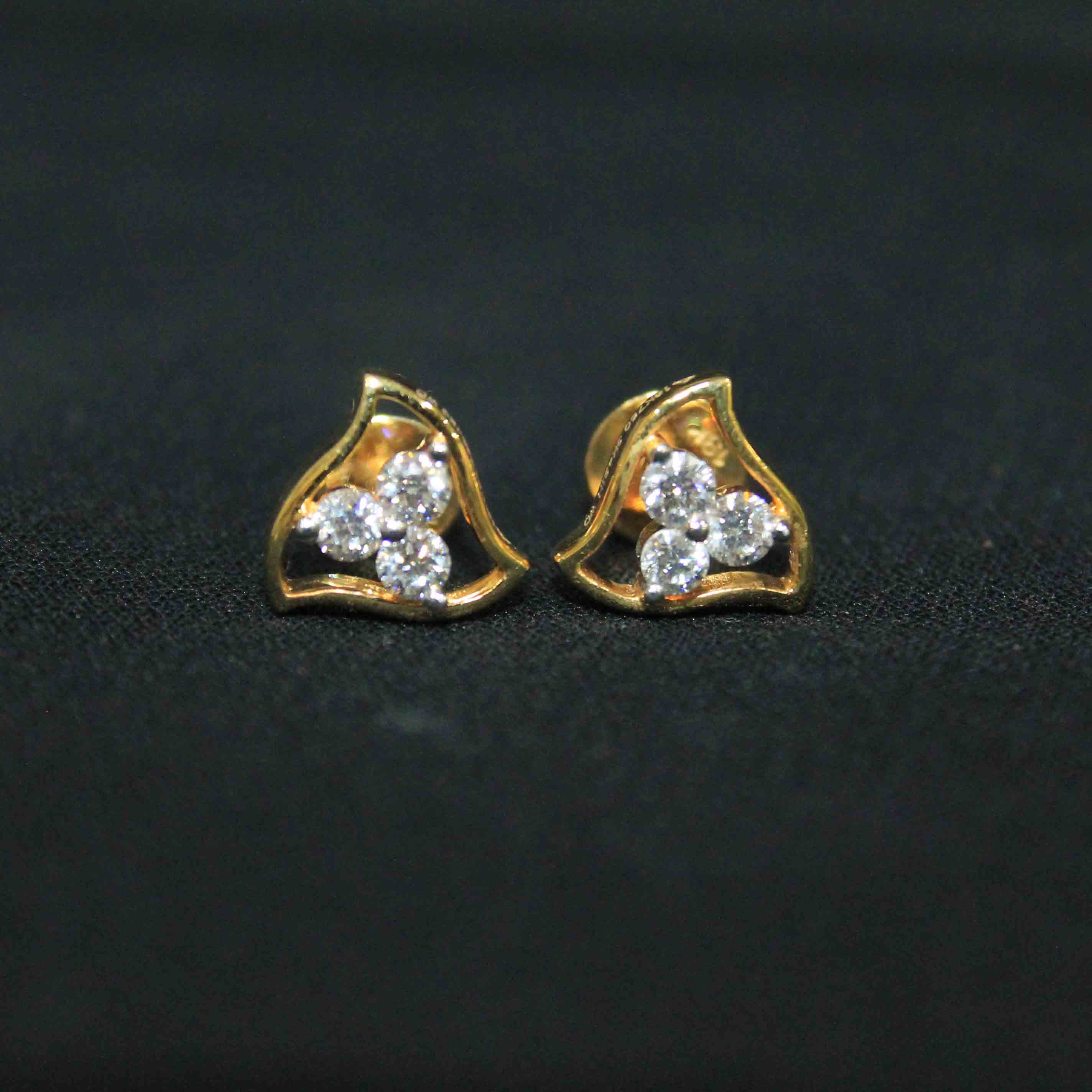 Diamond Earring For Women with Free Gold Coin