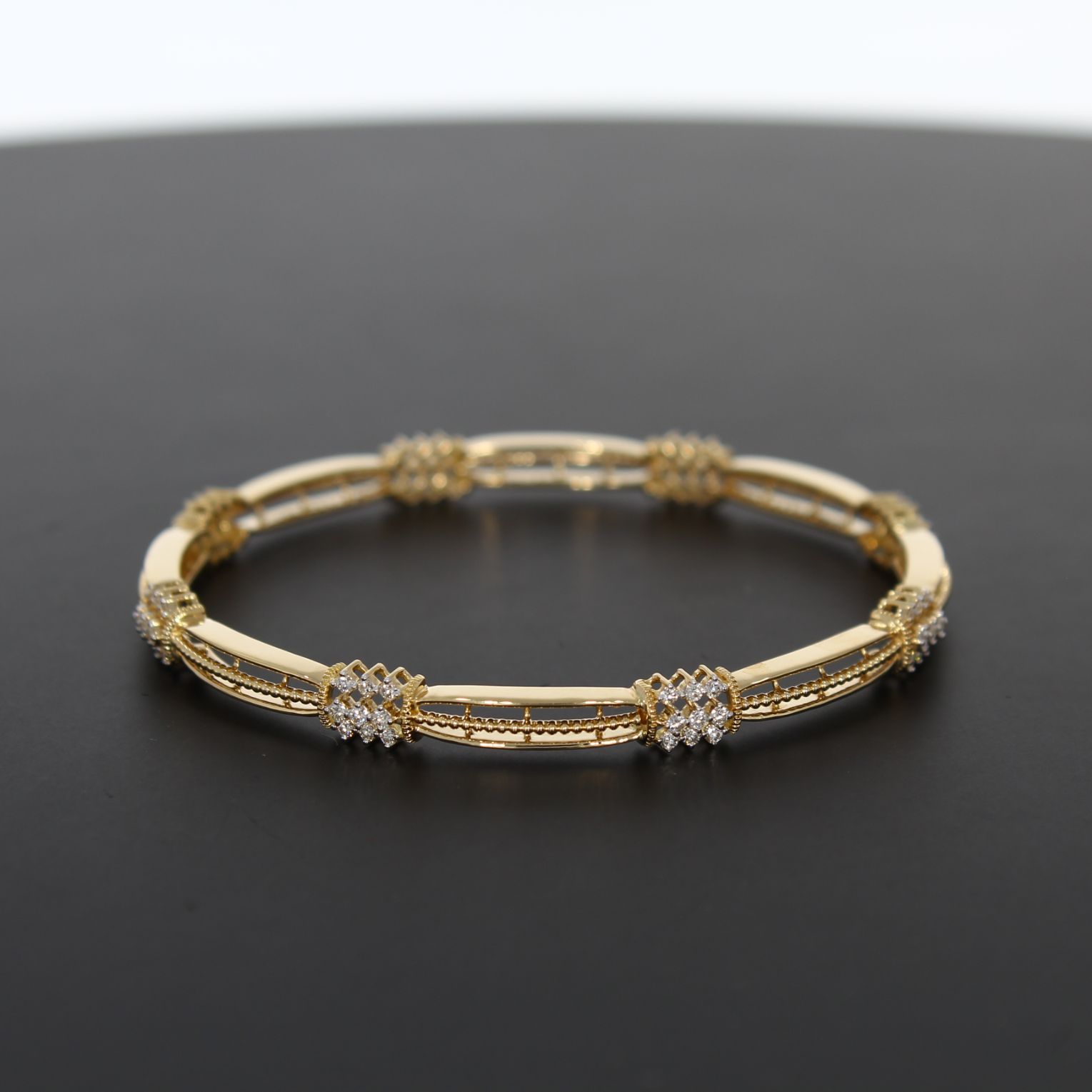 Vienna Blossomy Diamond Bangle with Free Gold Coin