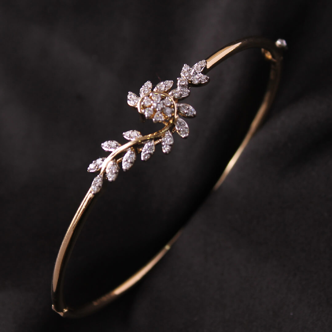 Aarushi Diamond Bracelet