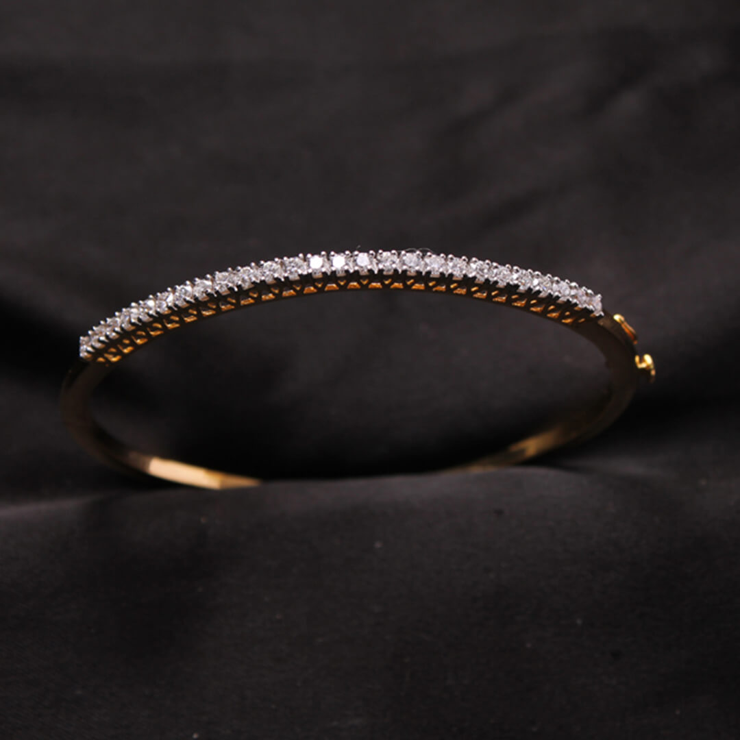 Akira Diamond Bracelet with Free Gold Coin