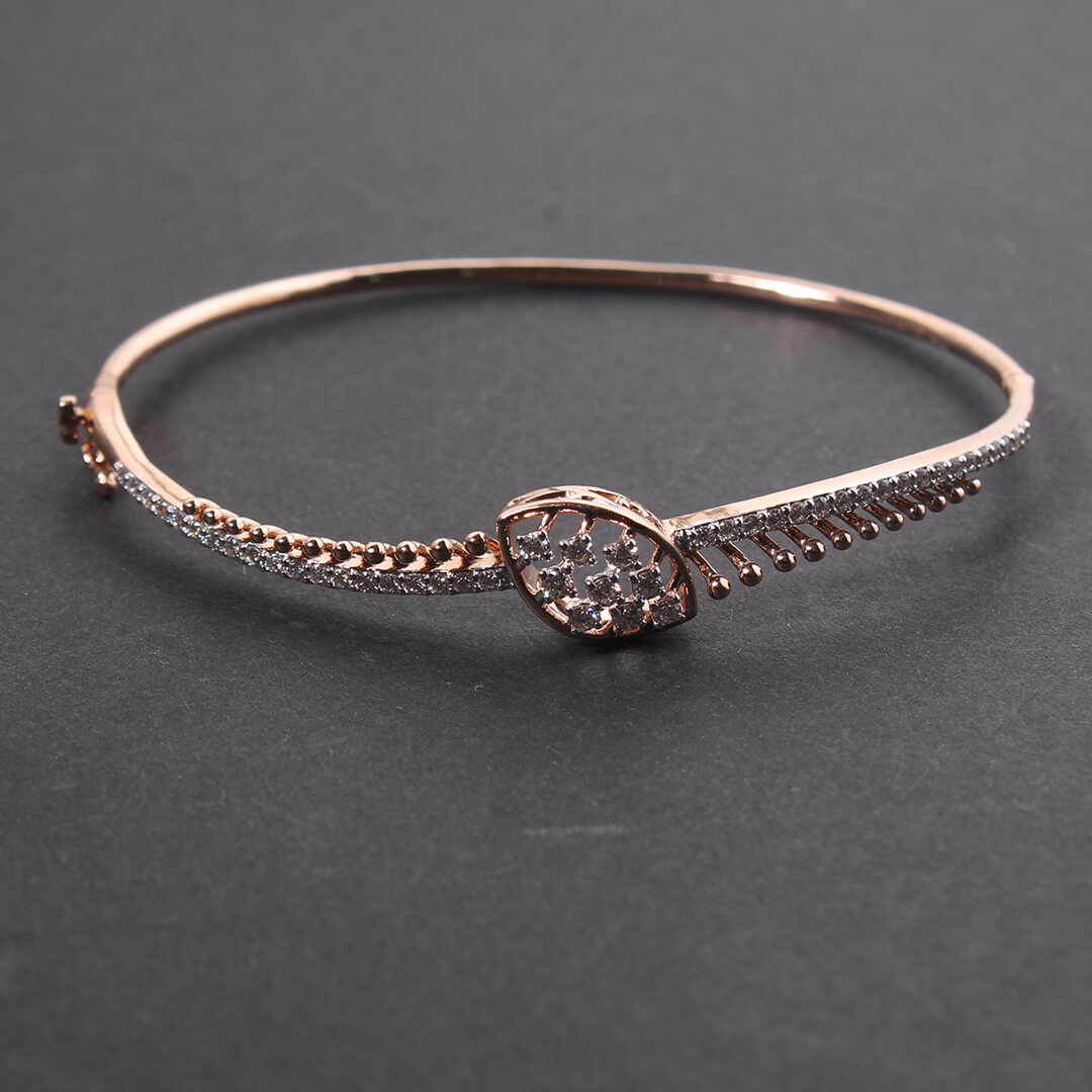 Diaza Diamond Bracelet with Free Gold Coin