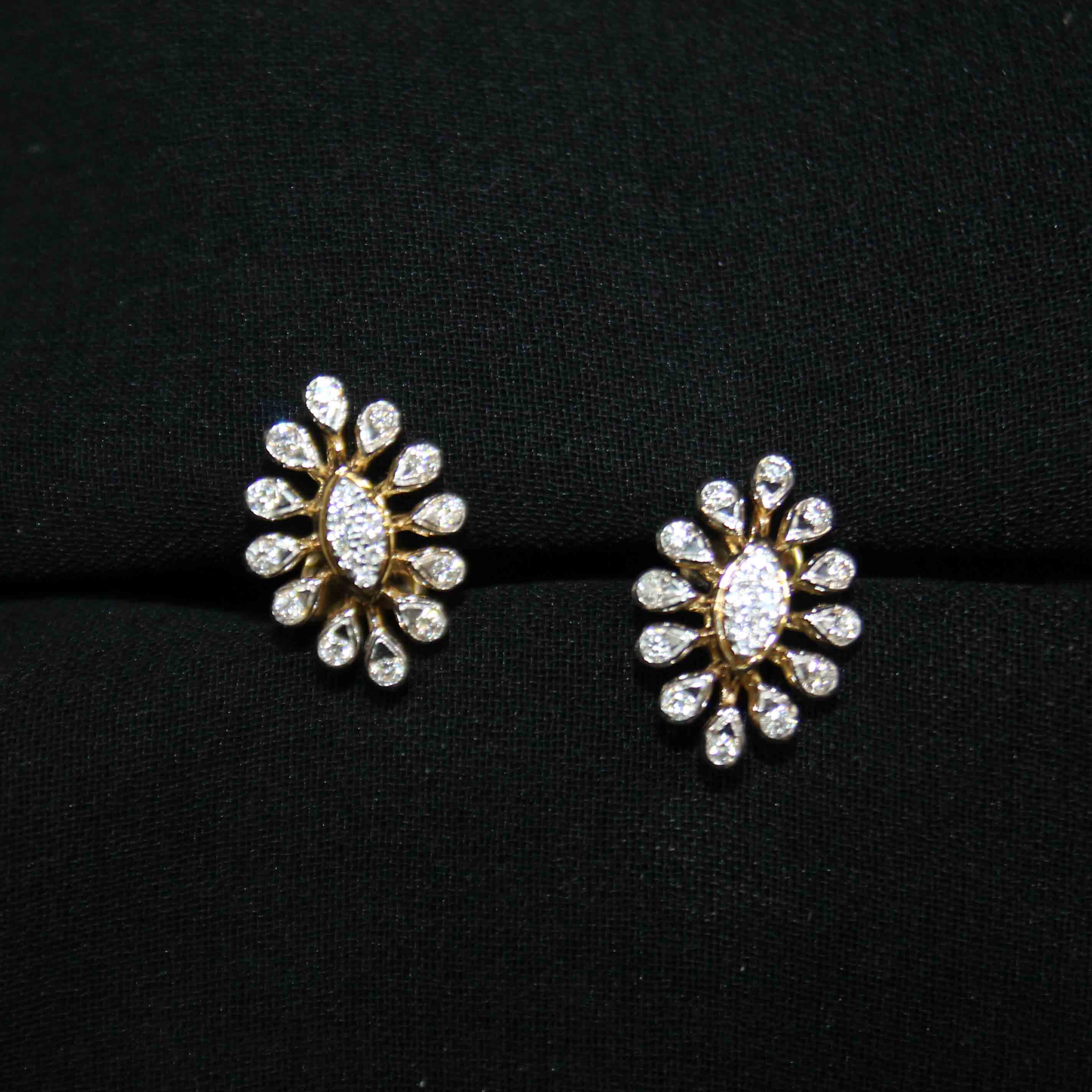 Diamond Earring For Women with Free Gold Coin