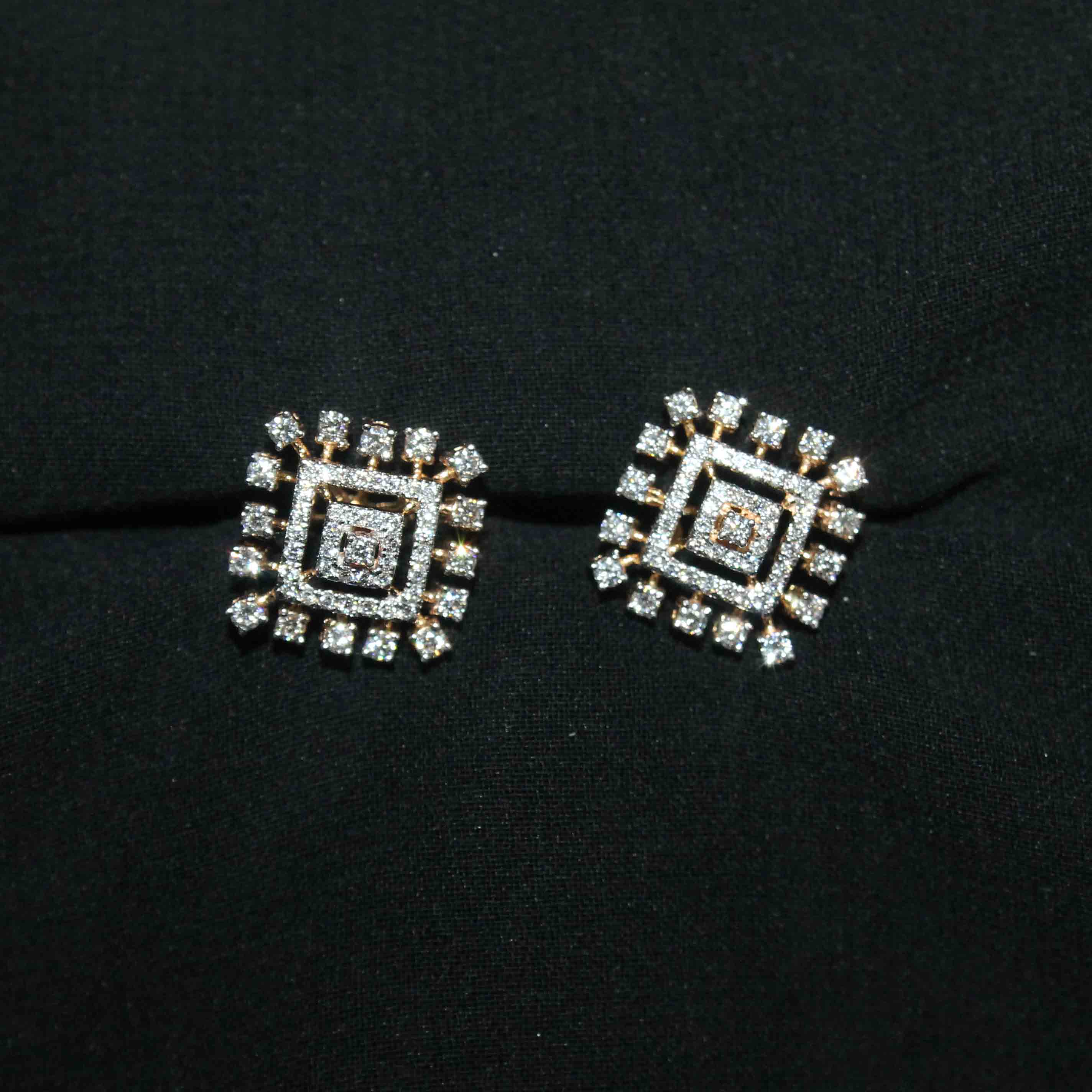 Diamond Earring For Women with Free Gold Coin