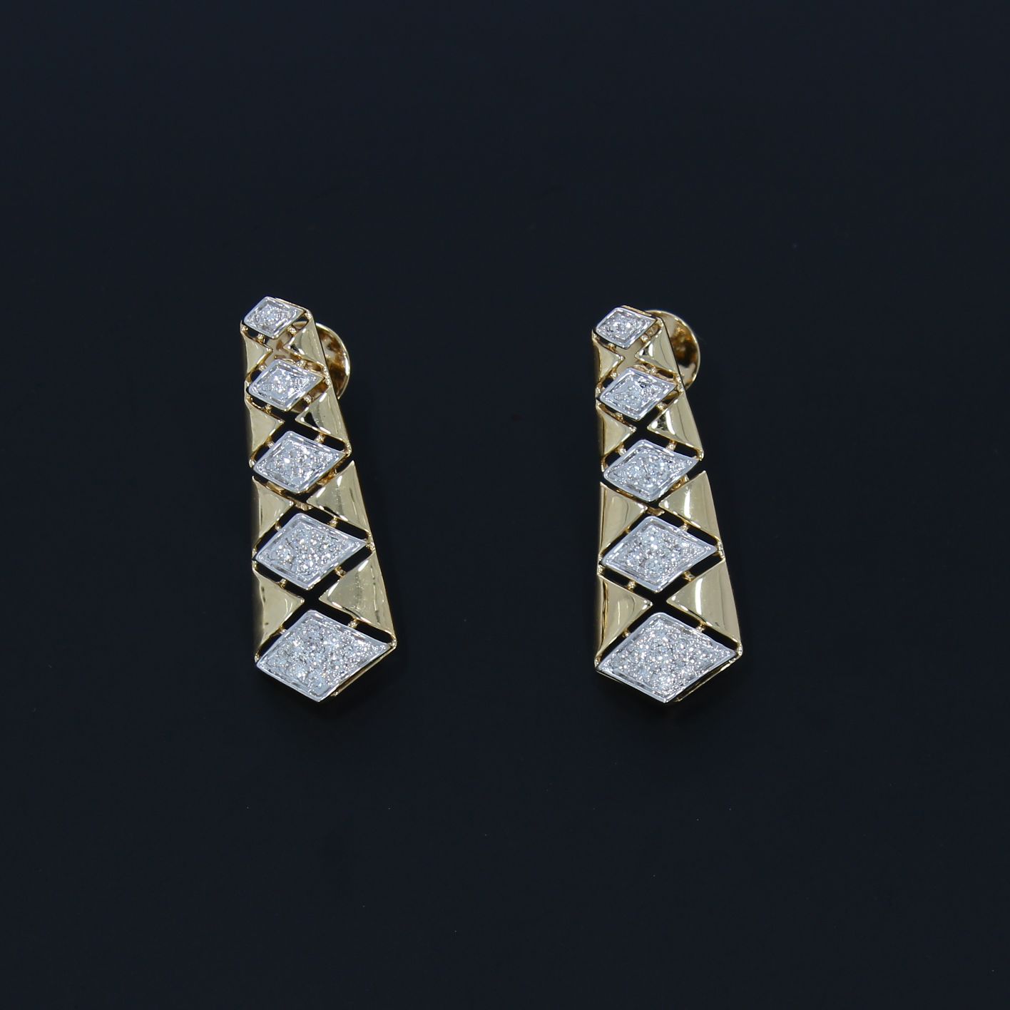 Diamond Earring For Women with Free Gold Coin