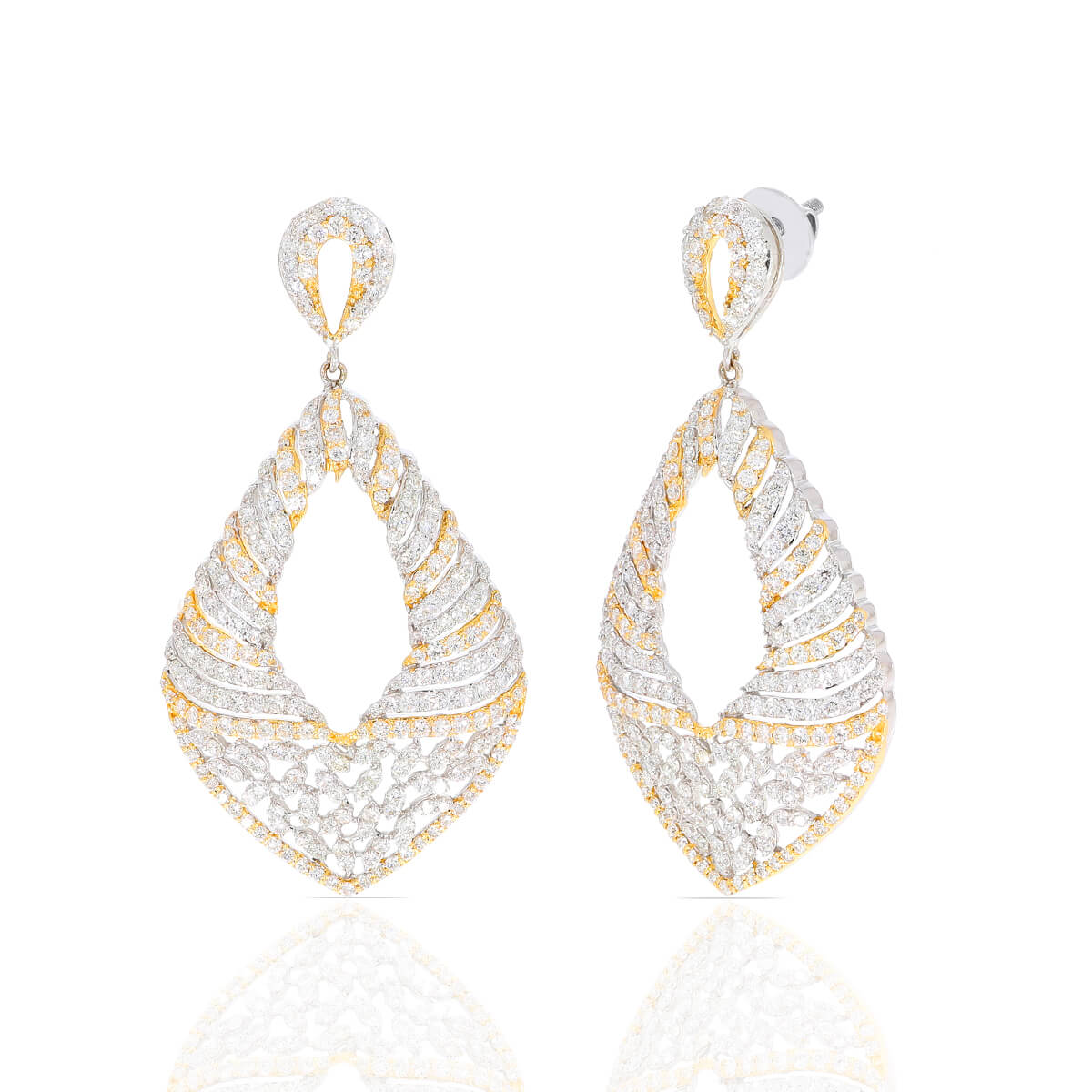 Elevated Elegance Daimond Dangler Earring with Free Gold Coin