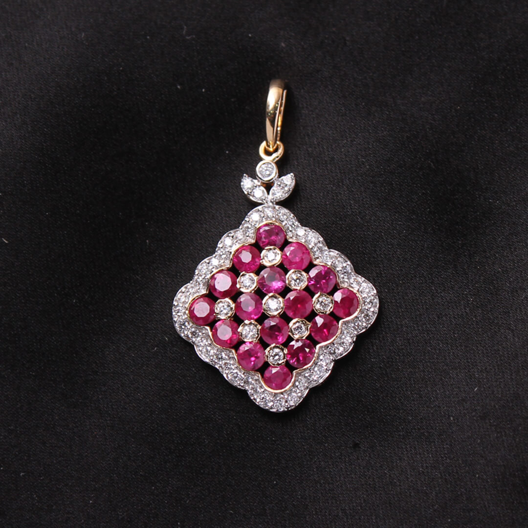 Diamond Locket For Women