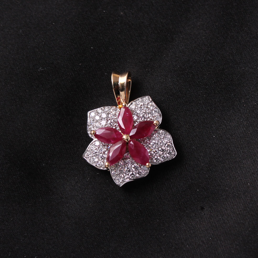 Diamond Locket For Women