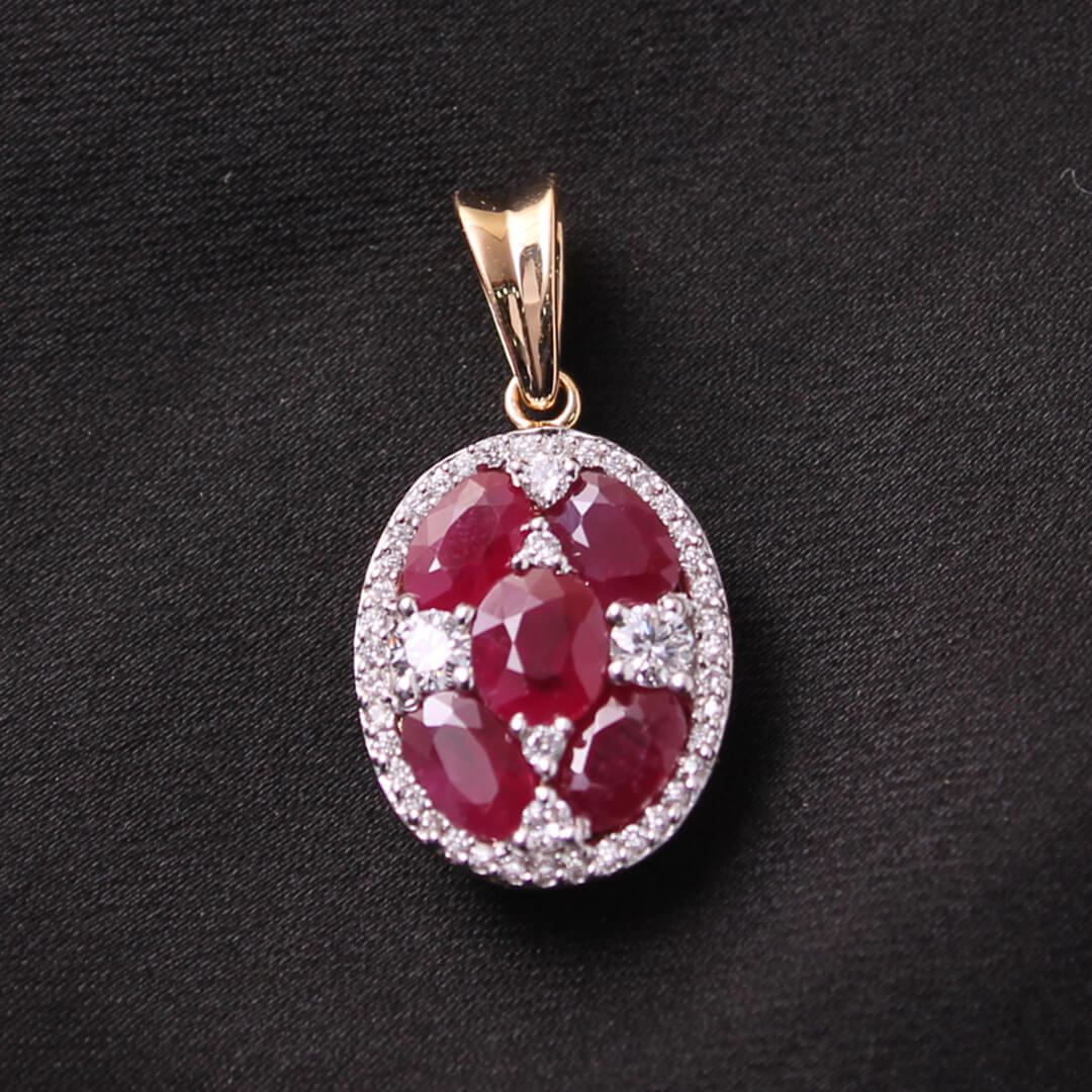 Diamond Locket For Women