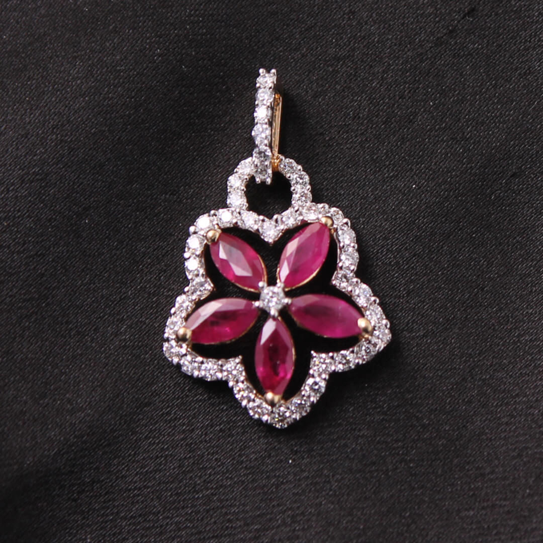 Diamond Locket For Women