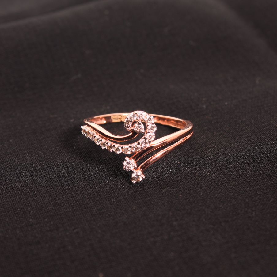 Ananya Glowing Diamond Ring