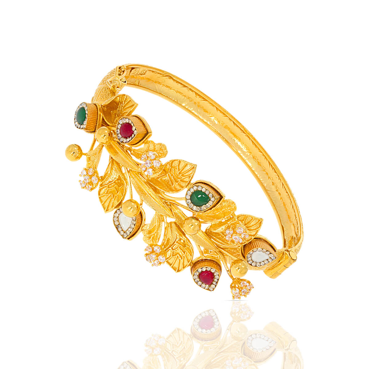 Artistic Leaf Design Kundan Gold Bracelet