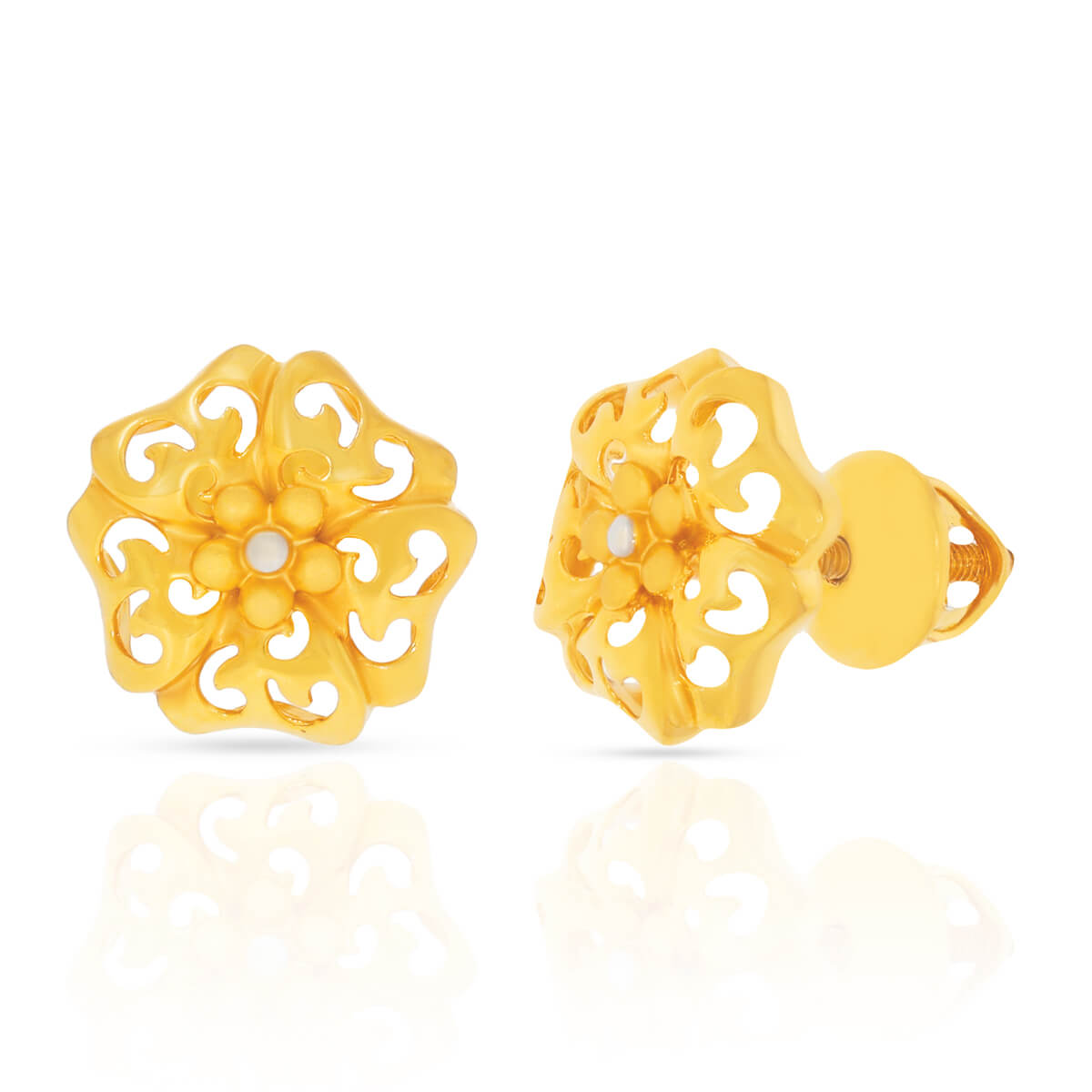 Captivating Flowery Gold Earring