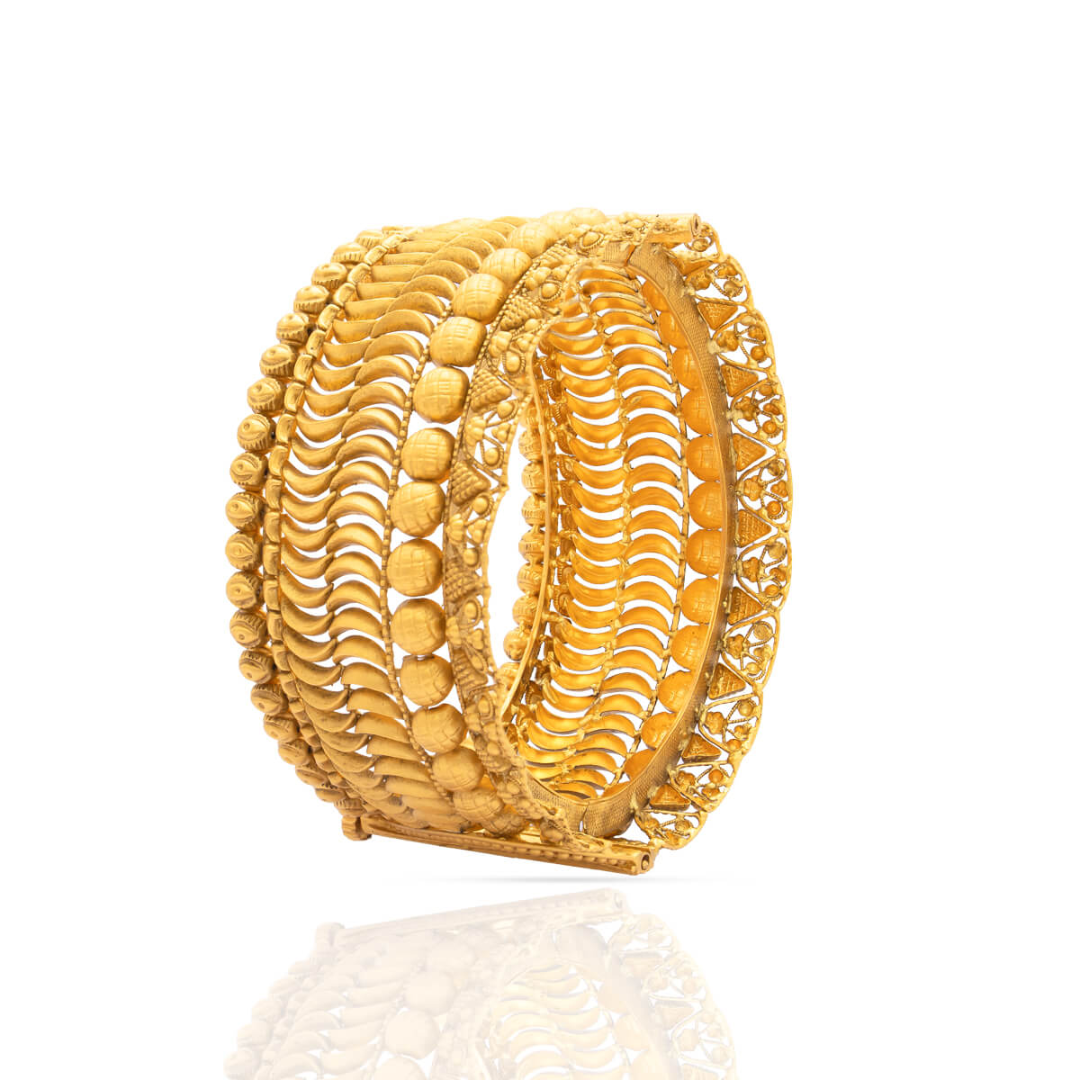 Antique Style Ethnic Kada Bangle with Free Gold Coin